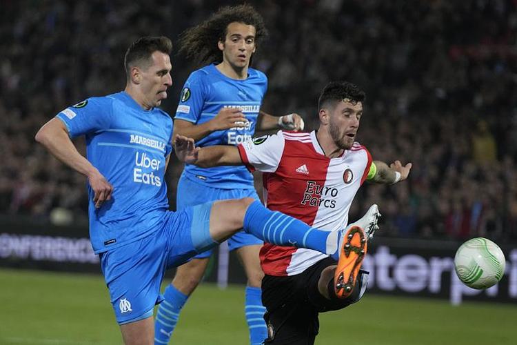 将使球队在 将使球队在